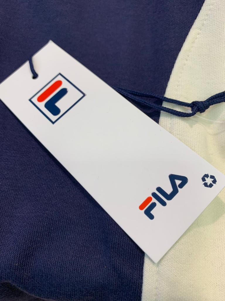 Fila tag outlet
