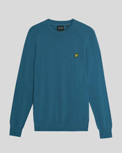 Load image into Gallery viewer, Lyle &amp; Scott crew Knit
